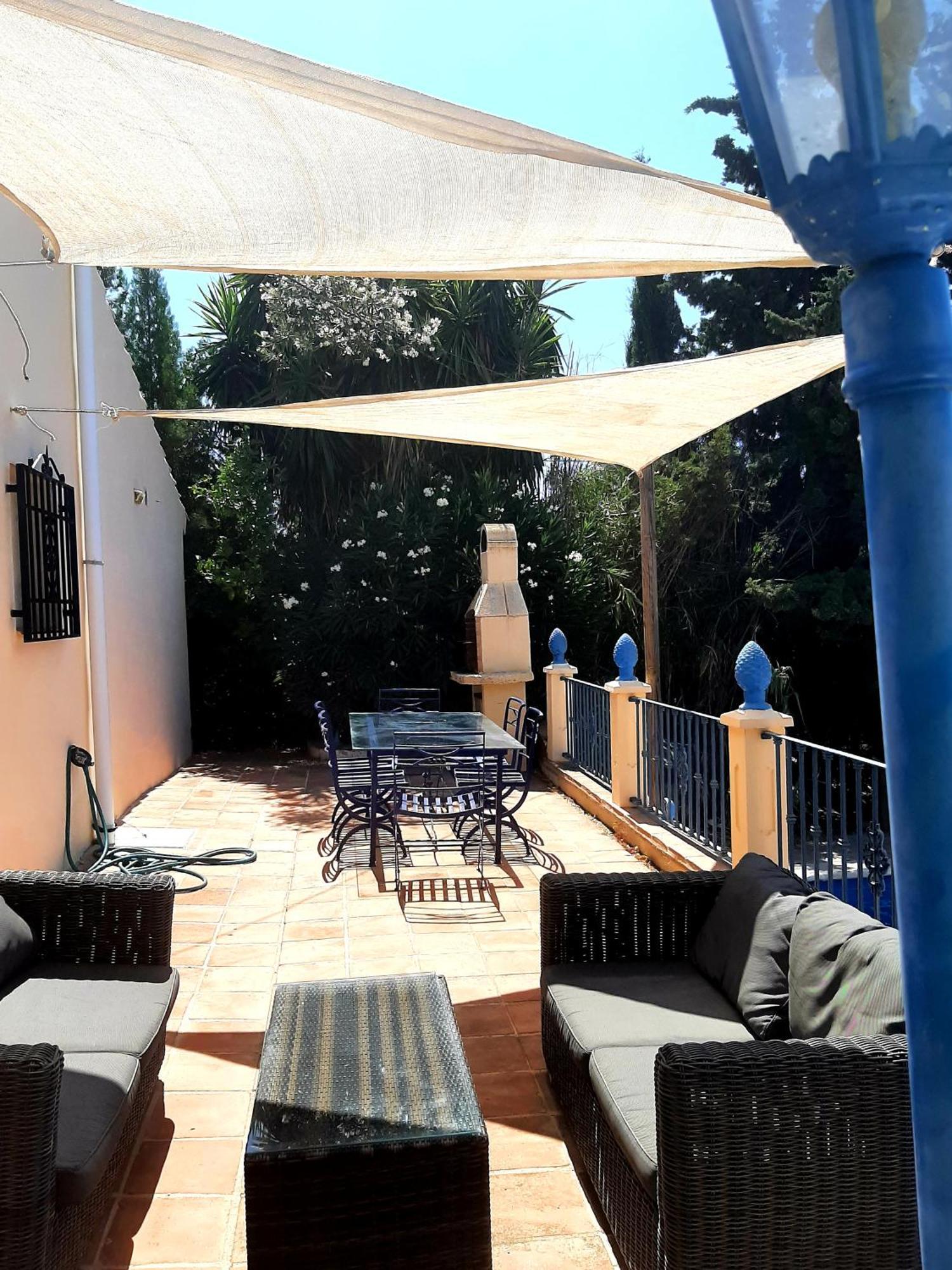 Vistas Al Lago With Private Pool Vinuela Exterior photo